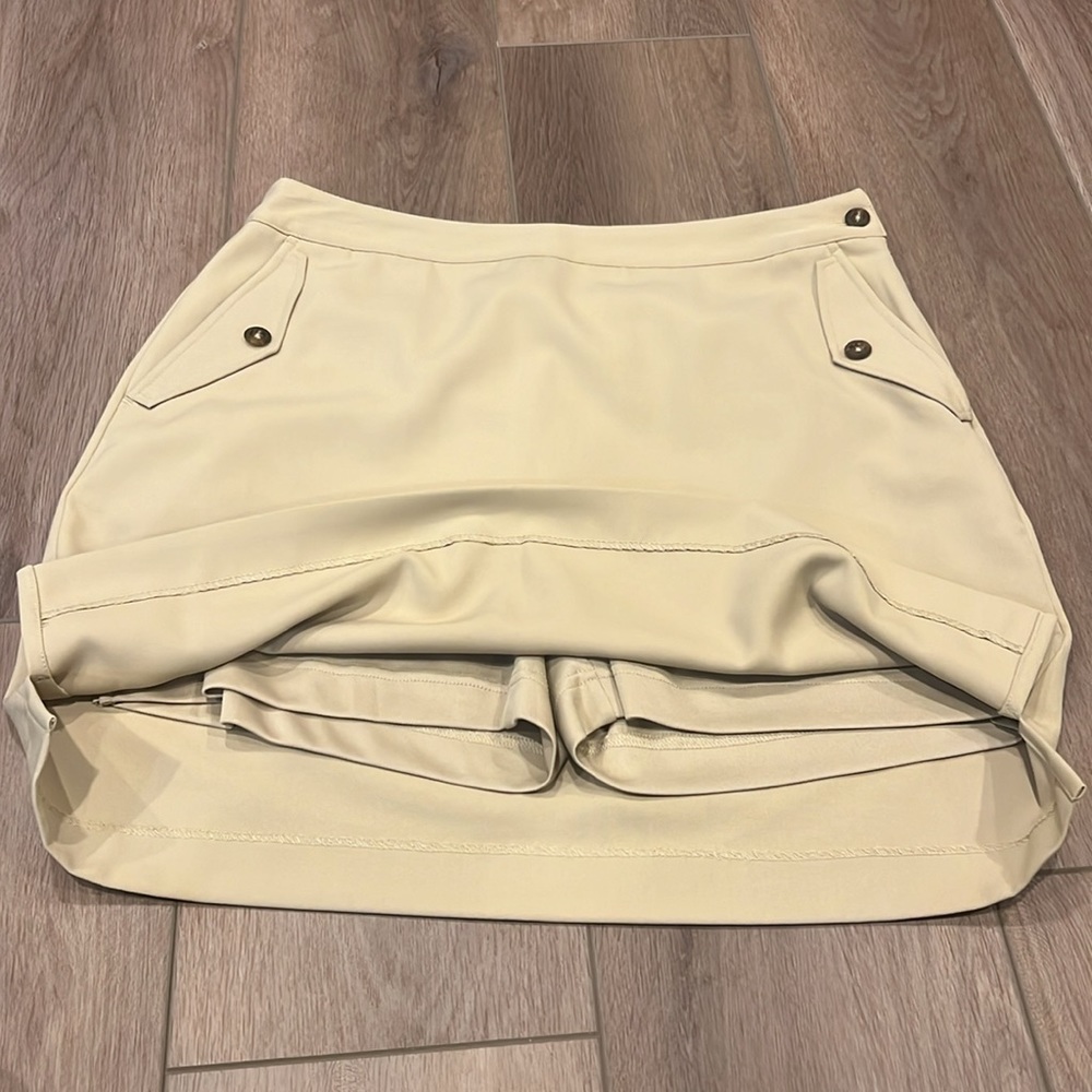 EP Pro Golf Skort in Khaki, Tan, Side Zip, Three Pocket Size 6 Athletic - Picture 13 of 15